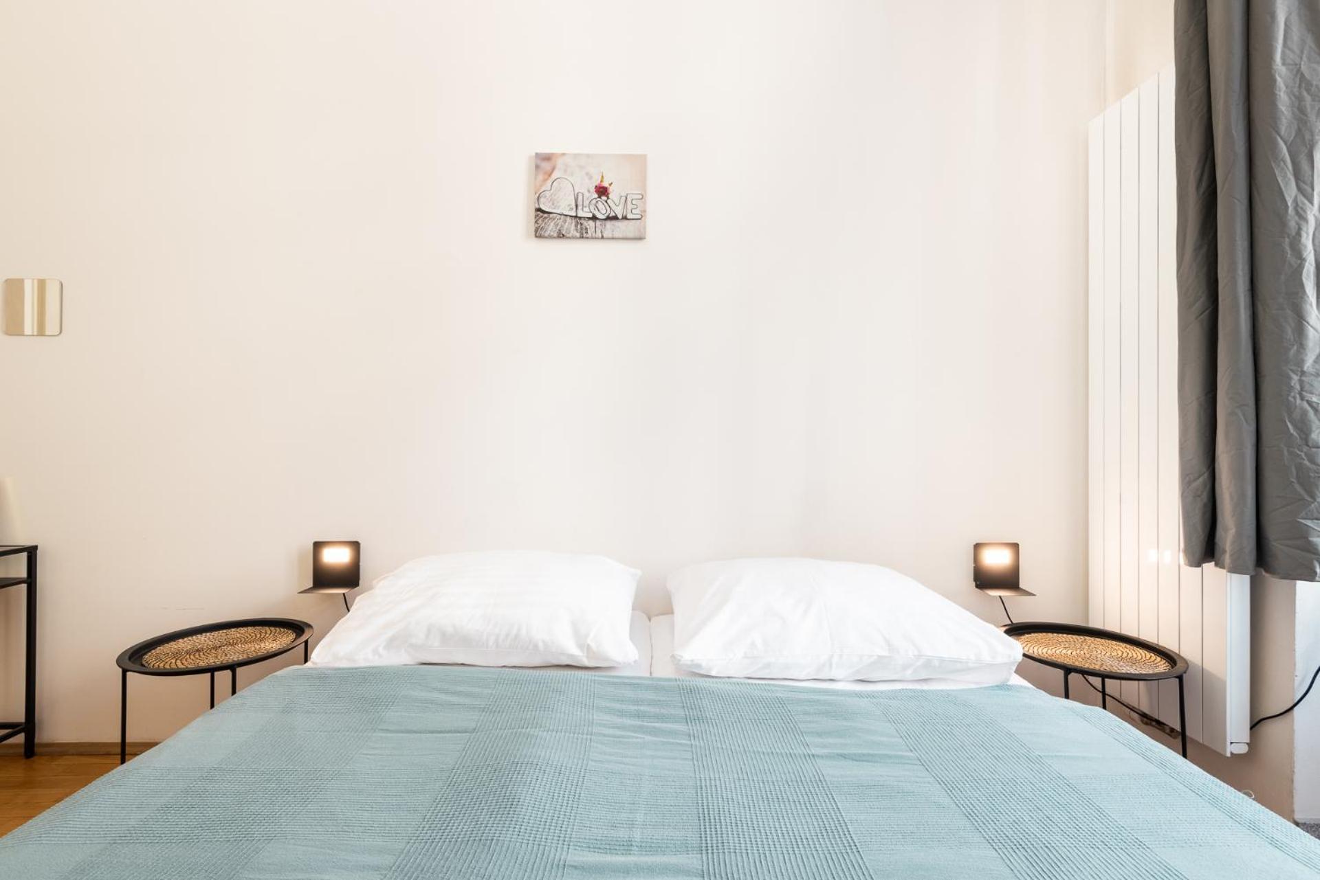Hybernska Apartments ปราก ภายนอก รูปภาพ